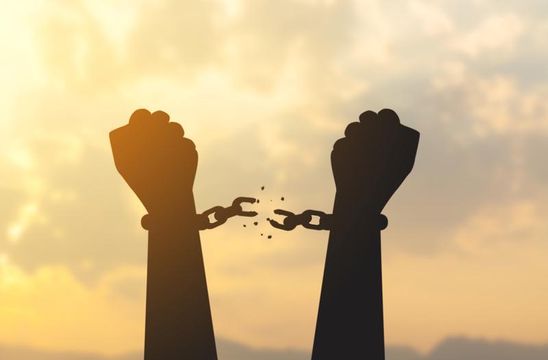 Jak odkryłem mój sposób na jazdę bez plecaka i cieszę się wolnością