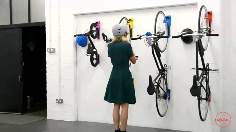 Przechowywanie roweru w małym mieszkaniu