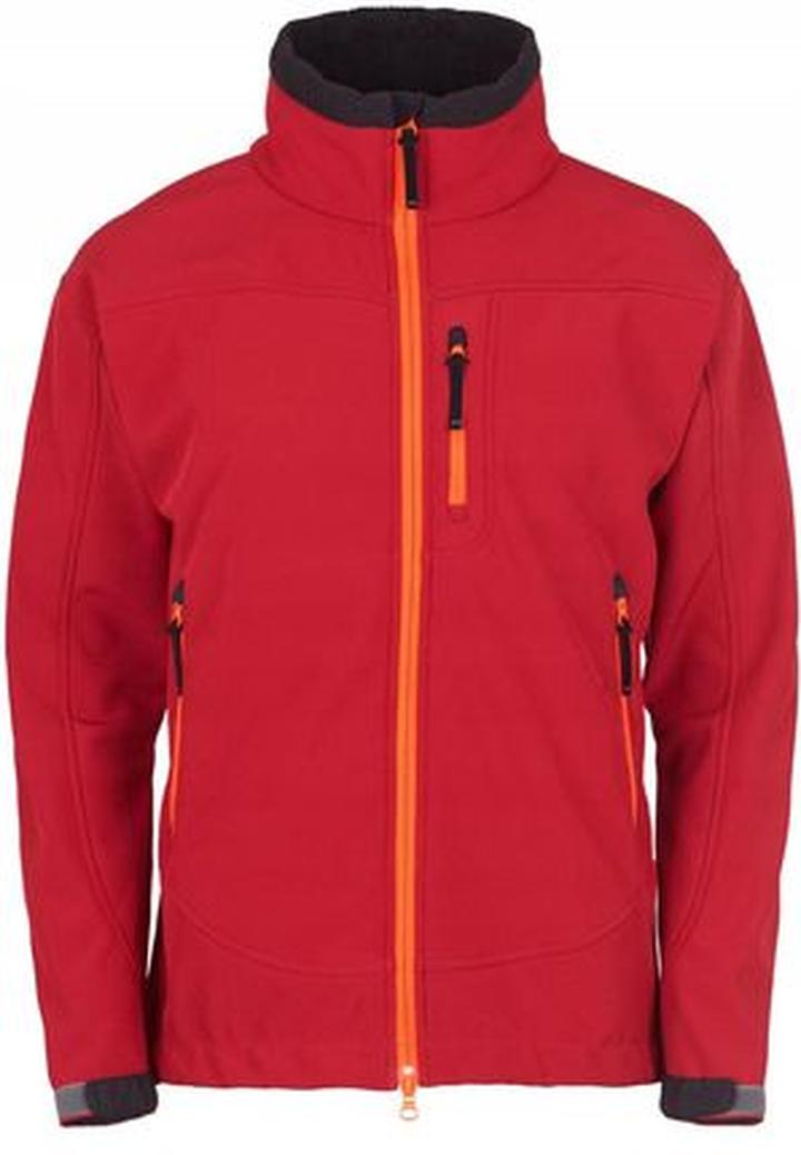 Zimowe wędrówki w softshellu