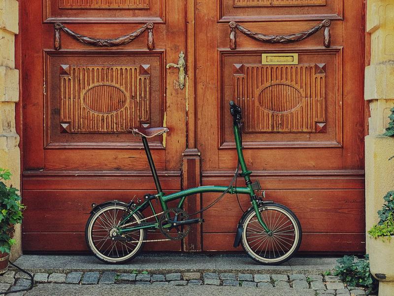 Jak skutecznie ładować telefon na rowerze podczas długich tras?