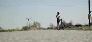 Co jeść i pić na rowerze? Przewodnik po diecie rowerowej dla entuzjastów aktywności