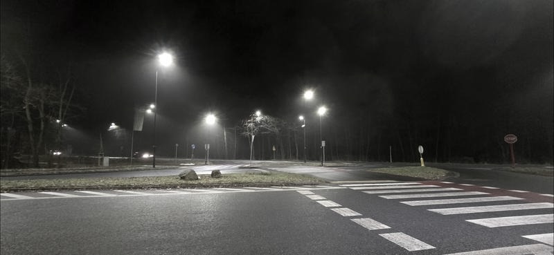 Kto ma pierwszeństwo na pasach? Kluczowe zasady dotyczące pieszych