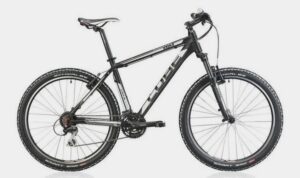 Test praktyczny rowerowej kurtki przeciwdeszczowej Nalini Kea